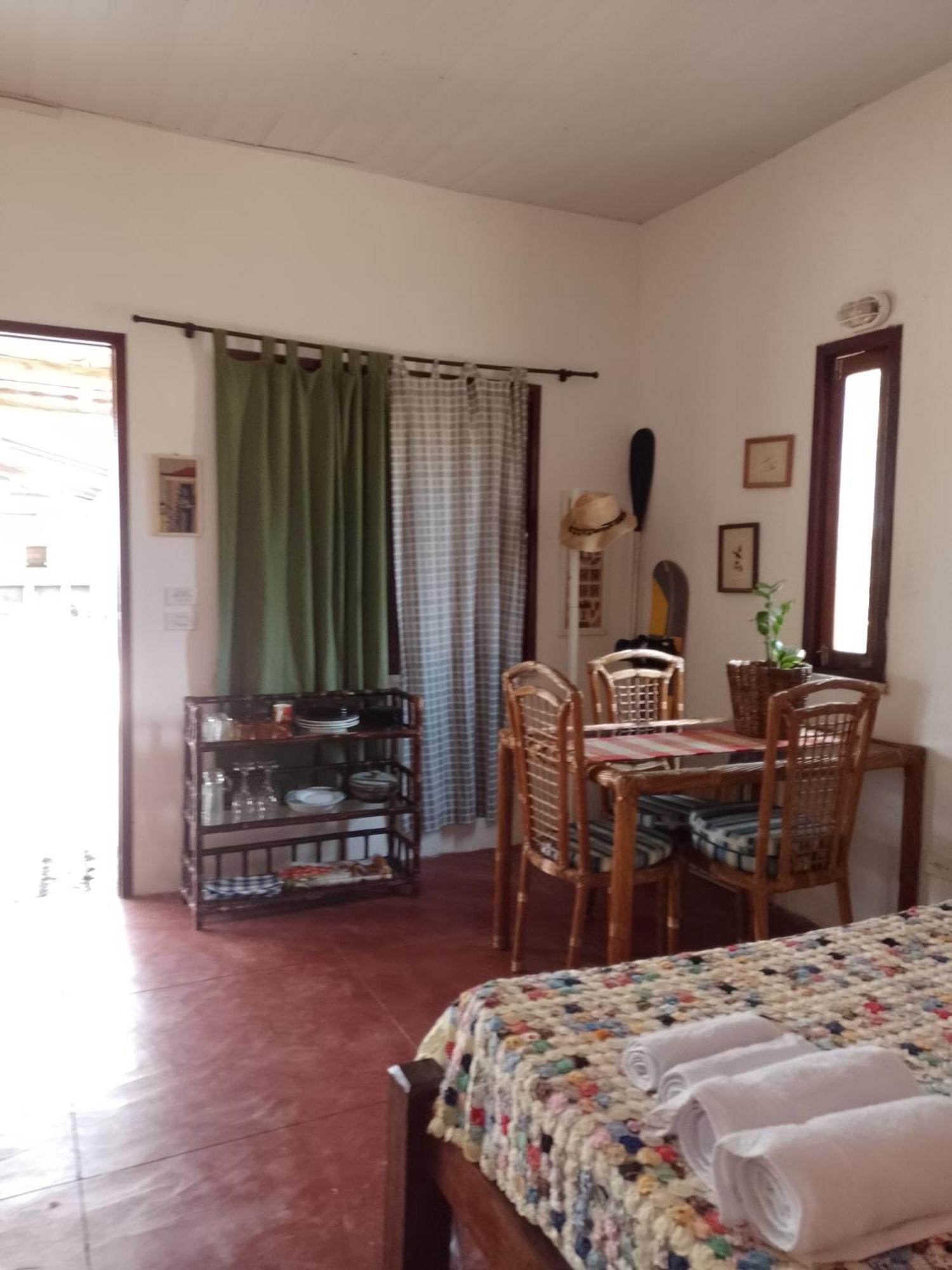 Chale Perto Da Praia Com Duas Suites E Varandao Pacatuba  Kültér fotó