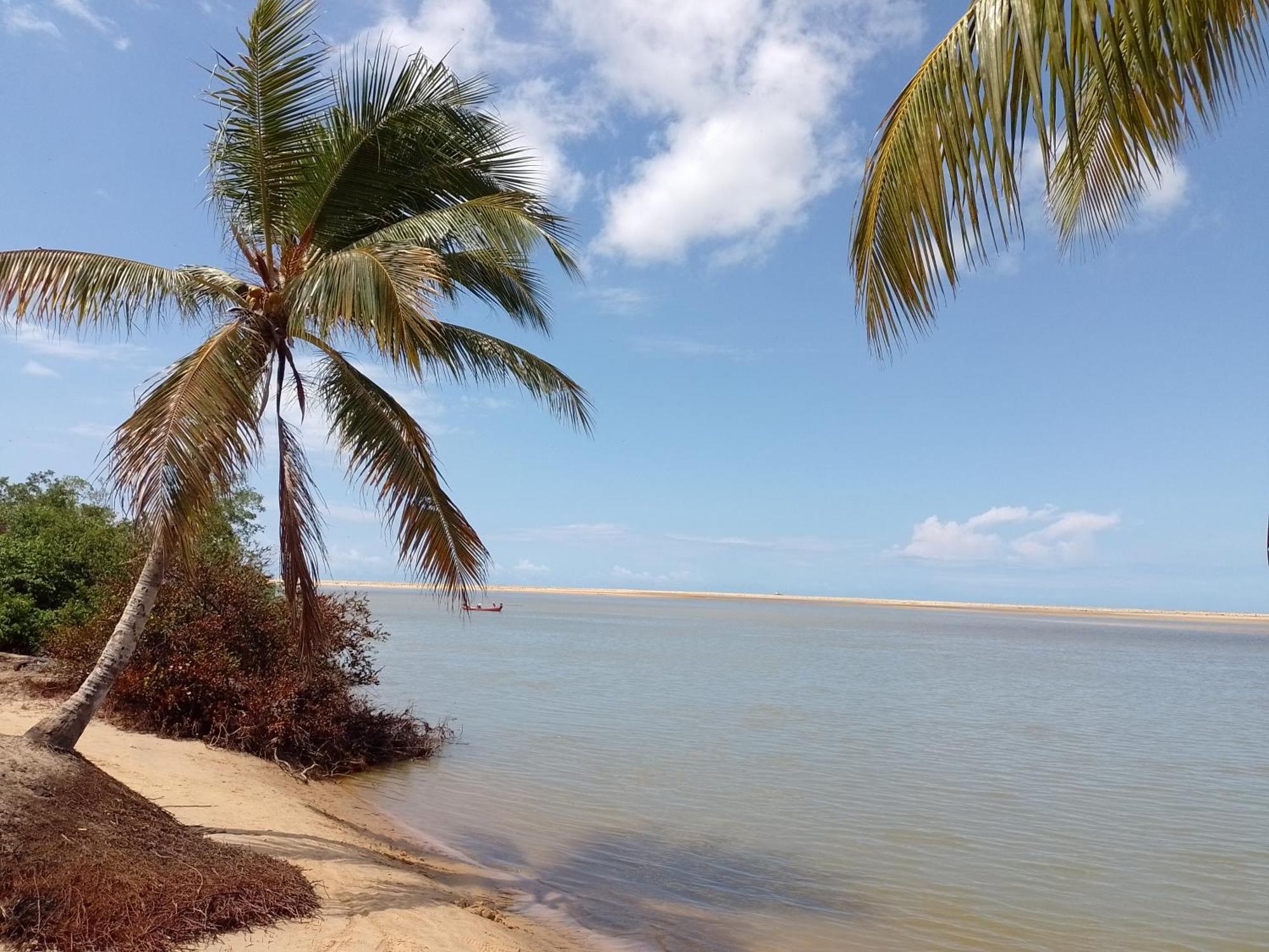 Chale Perto Da Praia Com Duas Suites E Varandao Pacatuba  Kültér fotó
