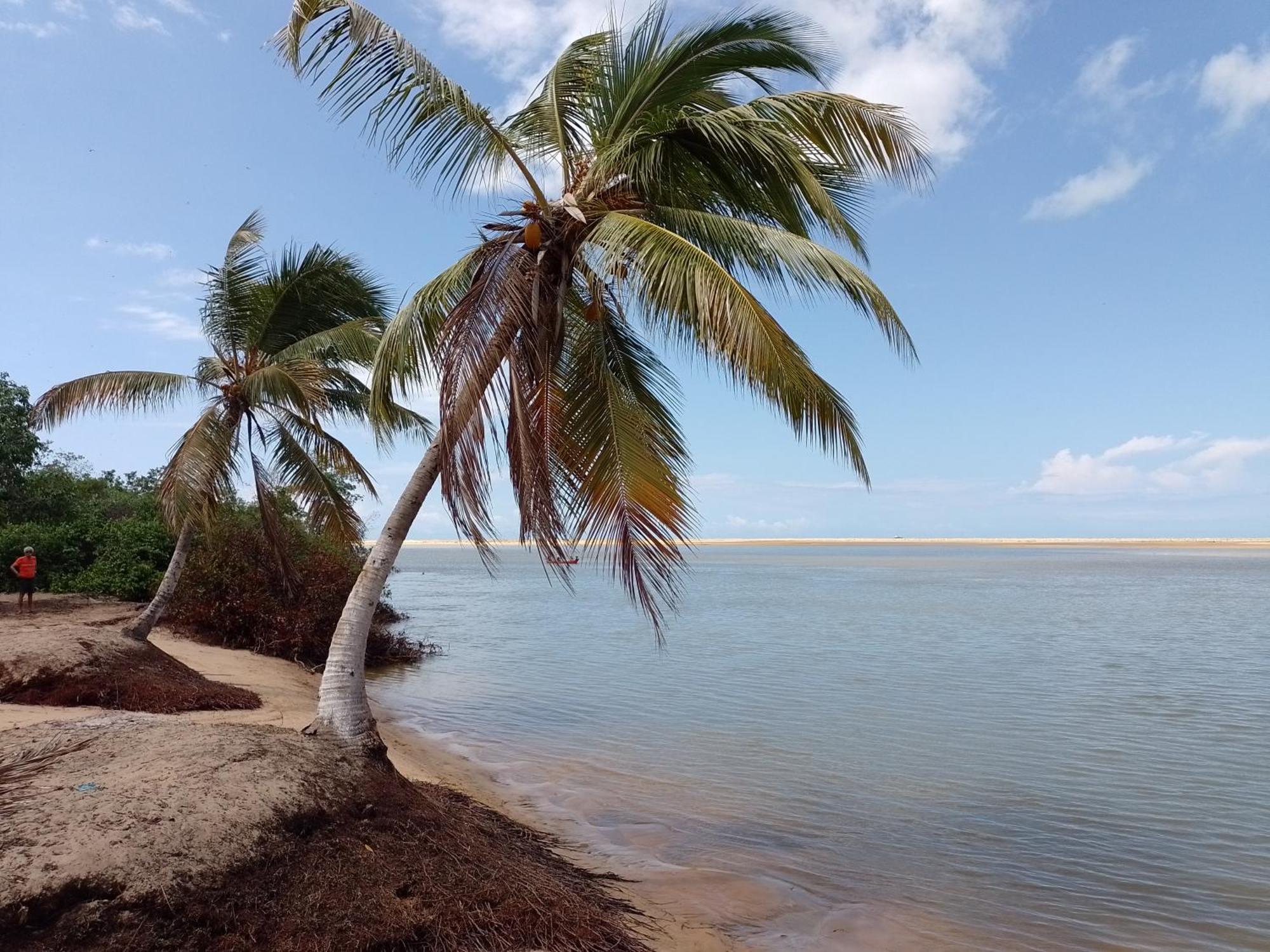 Chale Perto Da Praia Com Duas Suites E Varandao Pacatuba  Kültér fotó